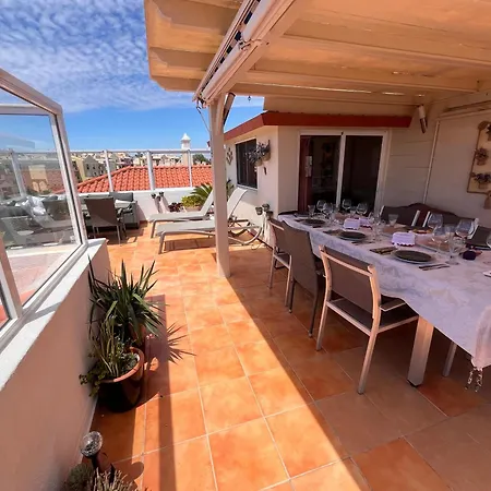 Penthouse T2 Pool Terrace Time Apartmán *