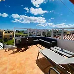 Penthouse T2 Pool Terrace Time Apartment Albufeira
