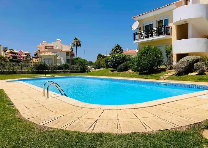 Penthouse T2 Pool Terrace Time Apartament